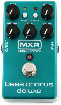 MXR by Dunlop M83 Bass Chorus Deluxe